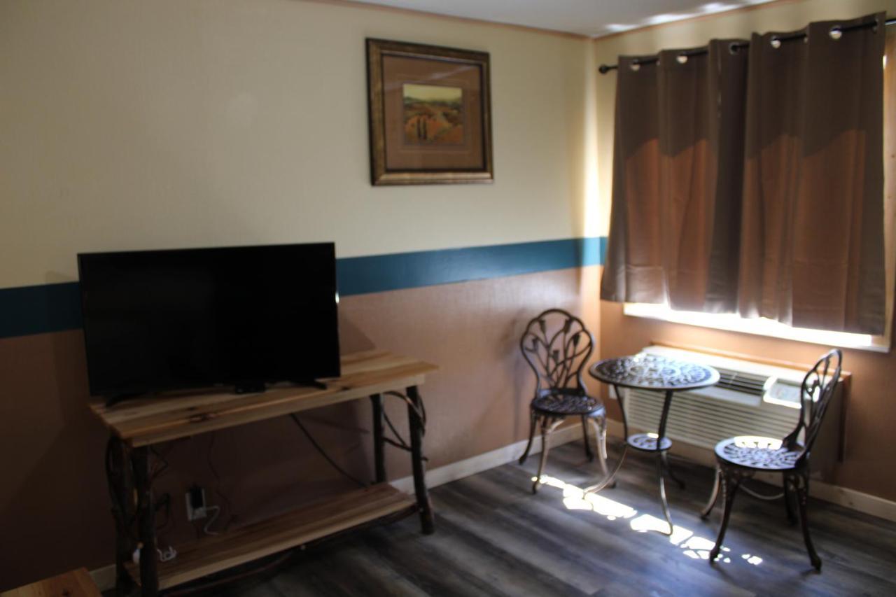 Lockview Motel Sault Ste. Marie Exterior photo
